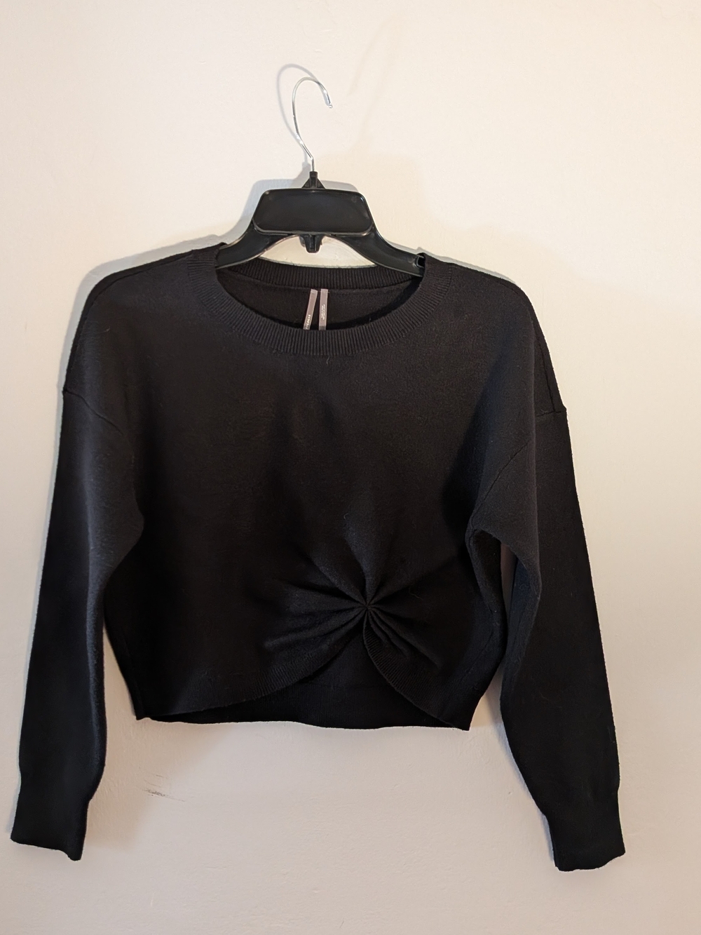 Anthropologie Black Twist-Detail Cropped Sweater